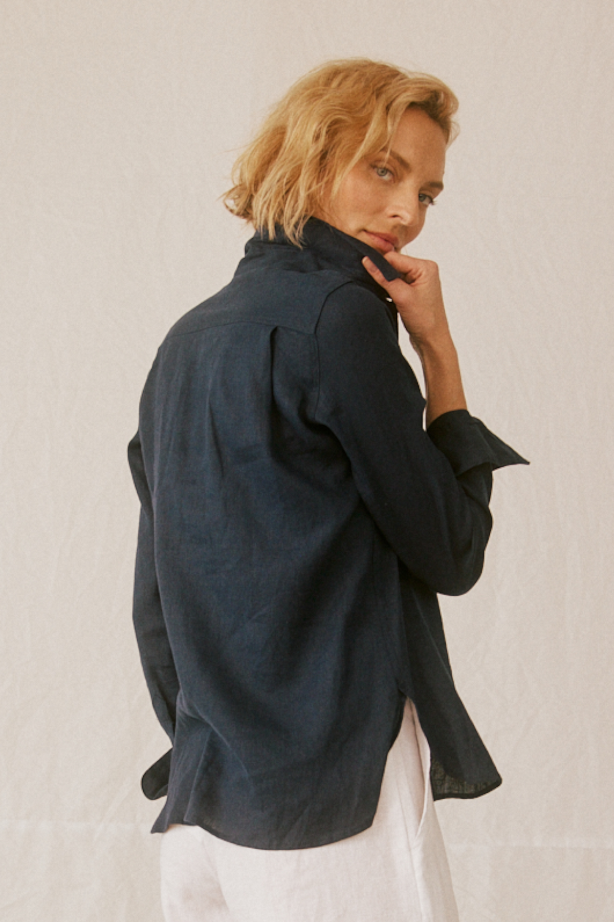 Women's Classic Linen Shirt